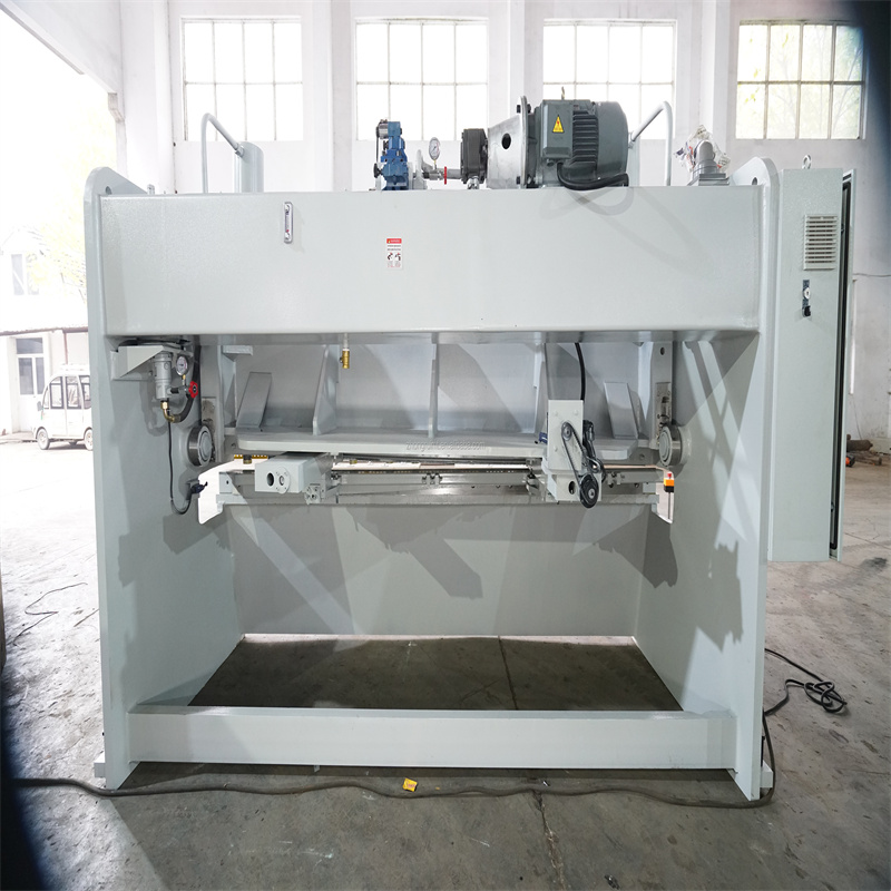 15 mm x 6000 mm Kupferstahlblech-Plattenschermaschine zu verkaufen