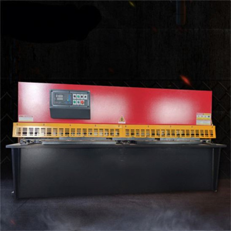 Industrielle CNC-Faserlaser-Schneidemaschine aus Metall 1530 für Edelstahlblech