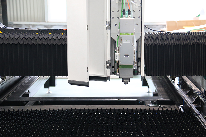 Blech- und Rohr-runde CNC-Platten- und Rohr-Faser-Laser-Schneidemaschine